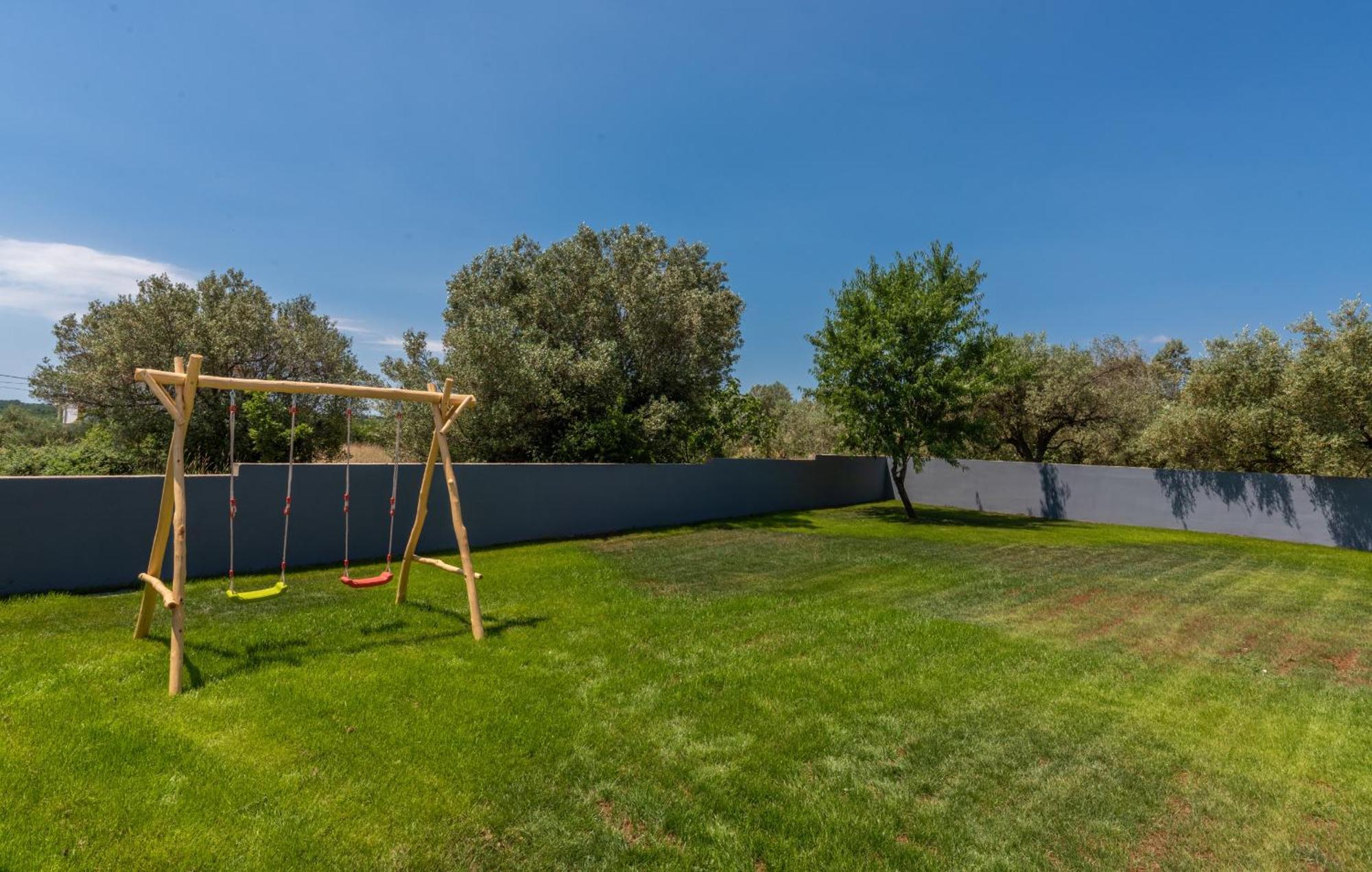 Villa Posidonia Near Pula With Sea View And Surrounded By Olive Trees Крница Екстер'єр фото