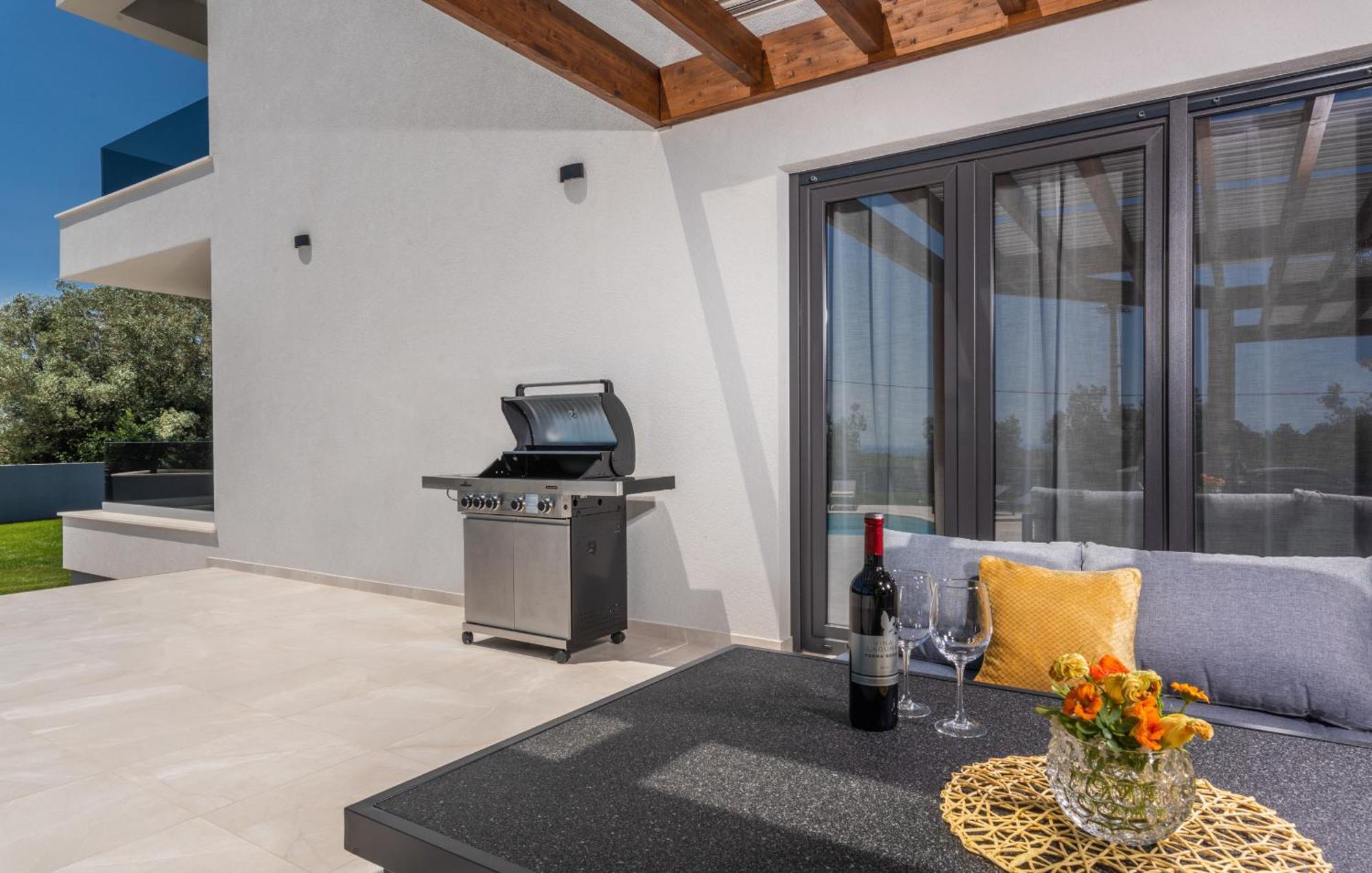 Villa Posidonia Near Pula With Sea View And Surrounded By Olive Trees Крница Екстер'єр фото